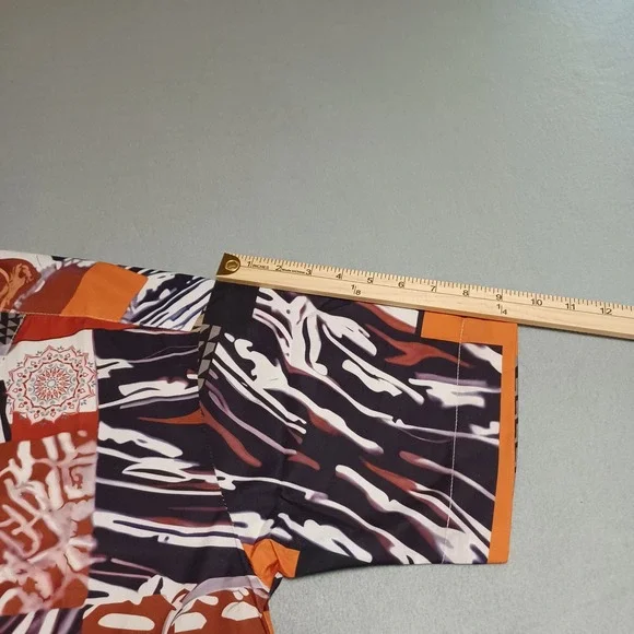 Mens Geometric Abstract Print 2 Piece Set Orange Black White Tunic and Shorts - Picture 7 of 13